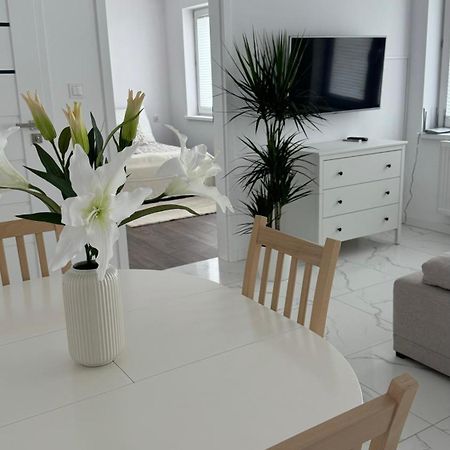 Apartament Grojec Grojec  Exteriör bild